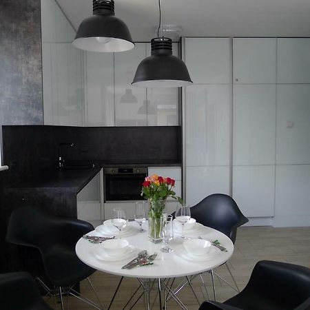 Impresja 42 Apartament Z Garazem Kołobrzeg Exteriör bild