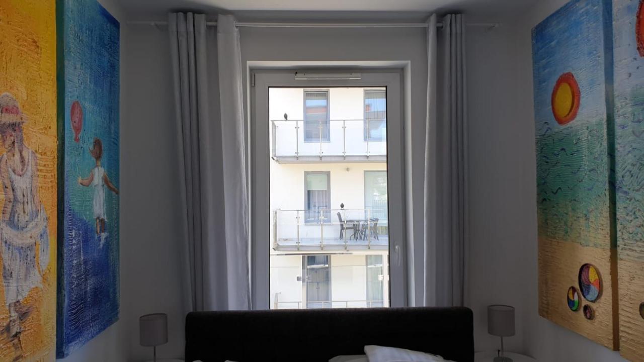 Impresja 42 Apartament Z Garazem Kołobrzeg Exteriör bild