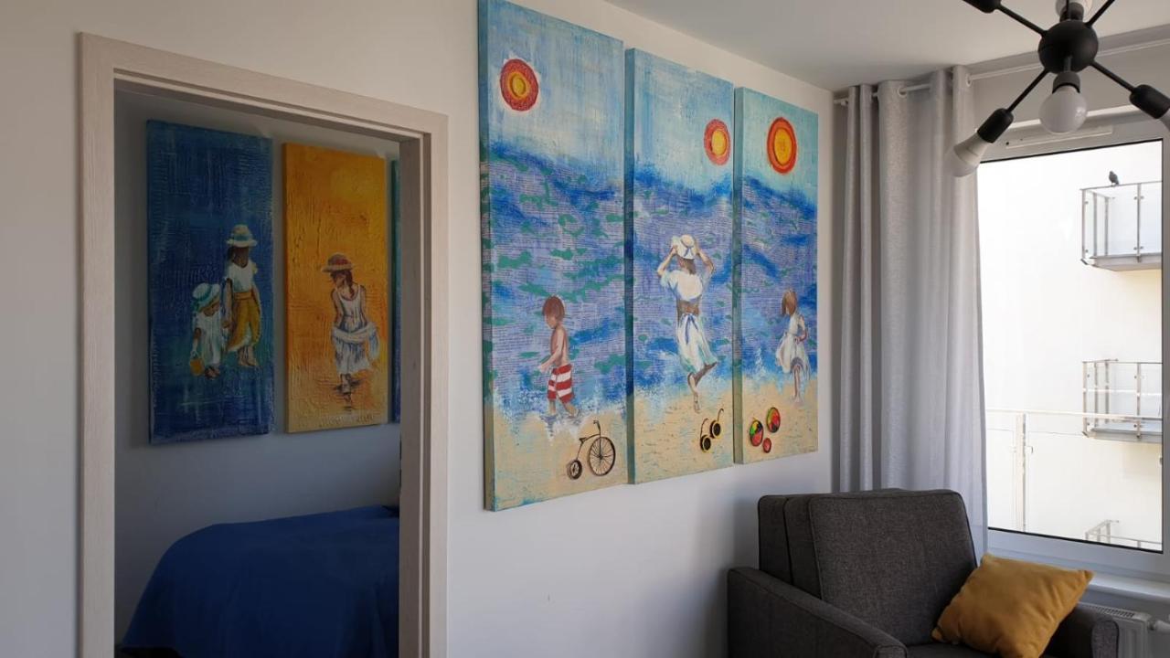 Impresja 42 Apartament Z Garazem Kołobrzeg Exteriör bild