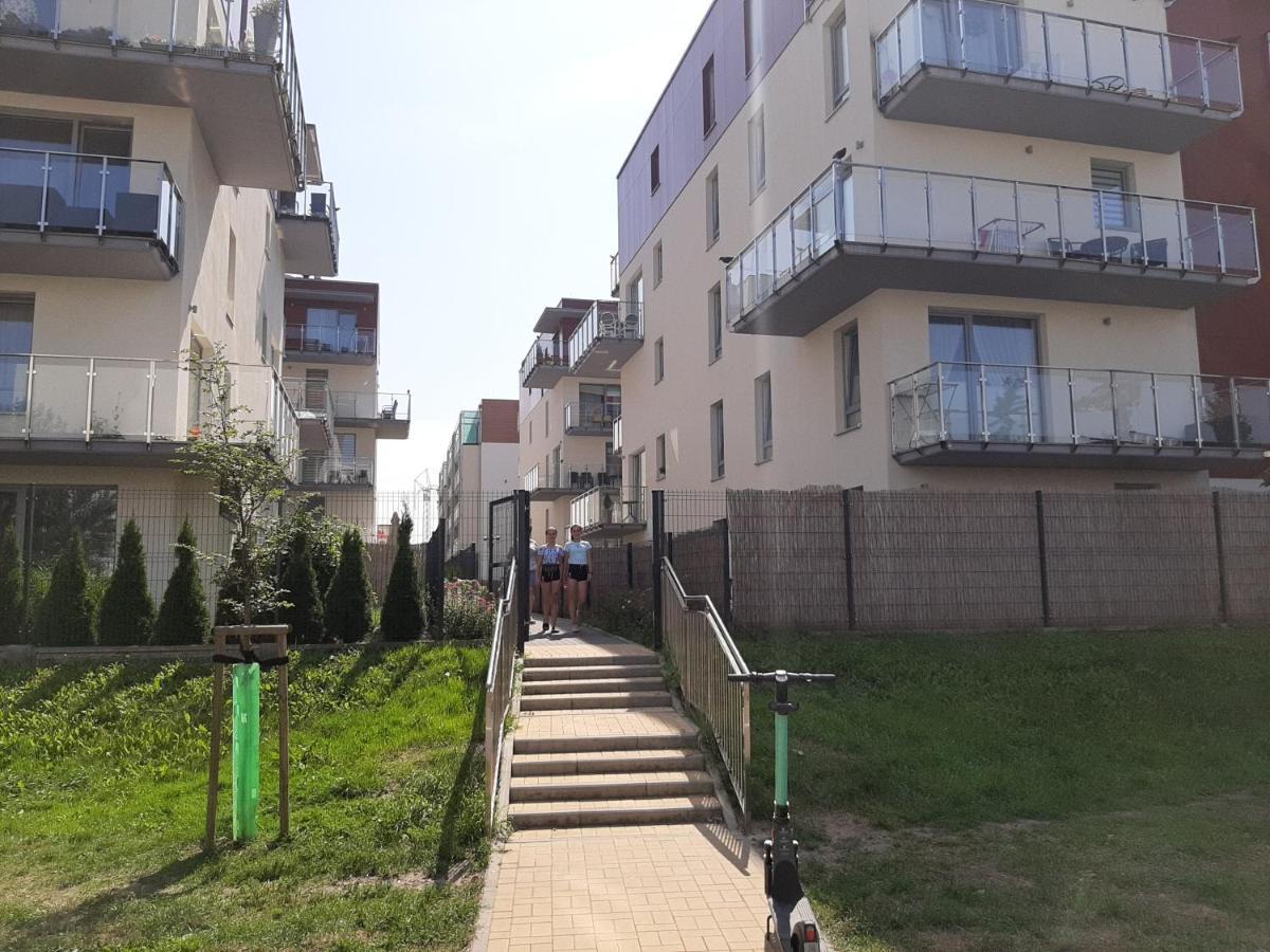 Impresja 42 Apartament Z Garazem Kołobrzeg Exteriör bild