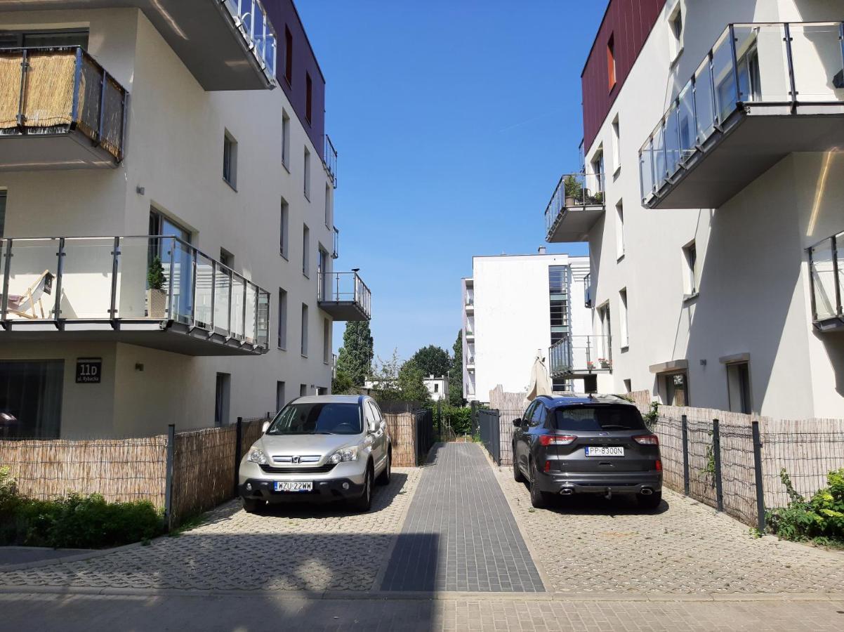 Impresja 42 Apartament Z Garazem Kołobrzeg Exteriör bild