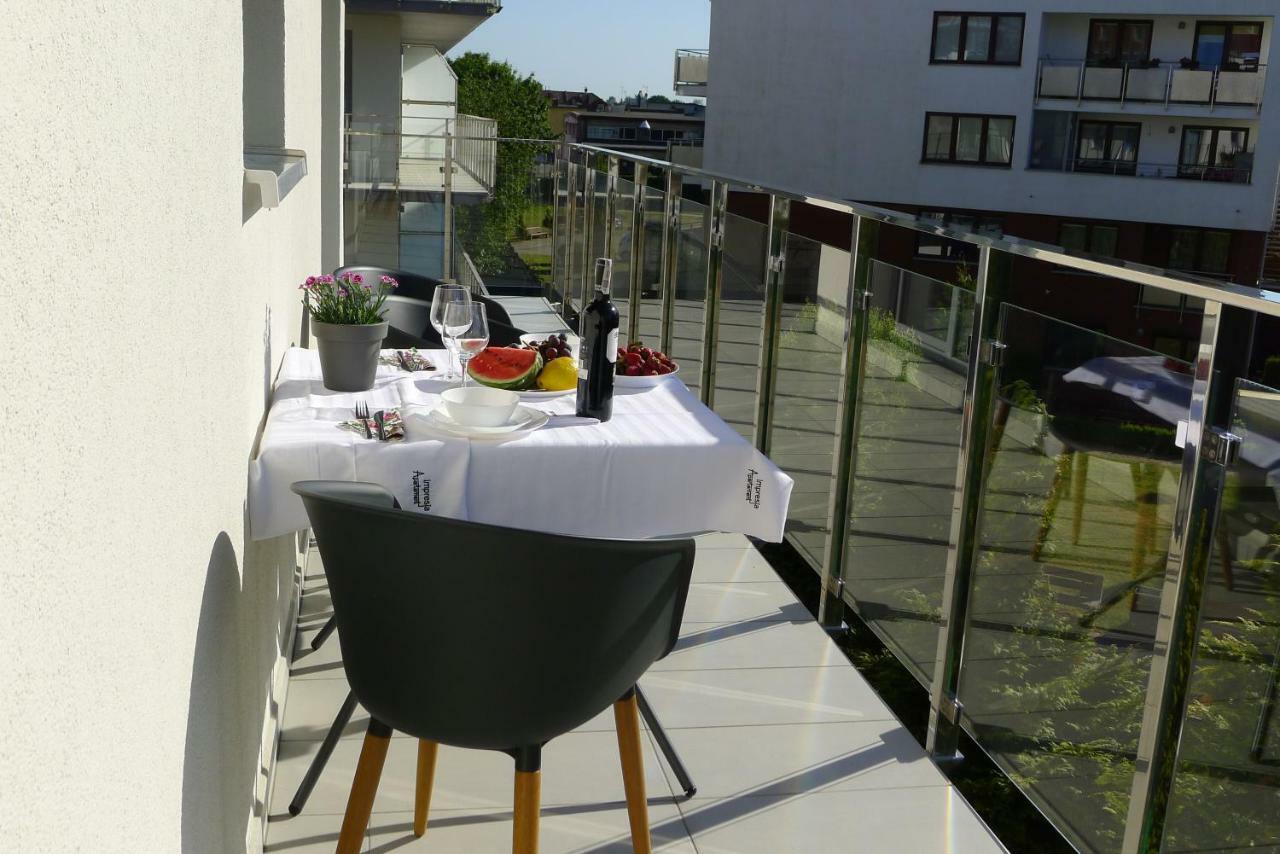 Impresja 42 Apartament Z Garazem Kołobrzeg Exteriör bild