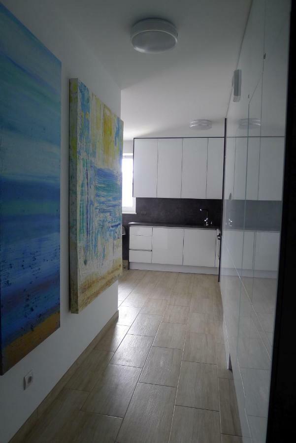 Impresja 42 Apartament Z Garazem Kołobrzeg Exteriör bild