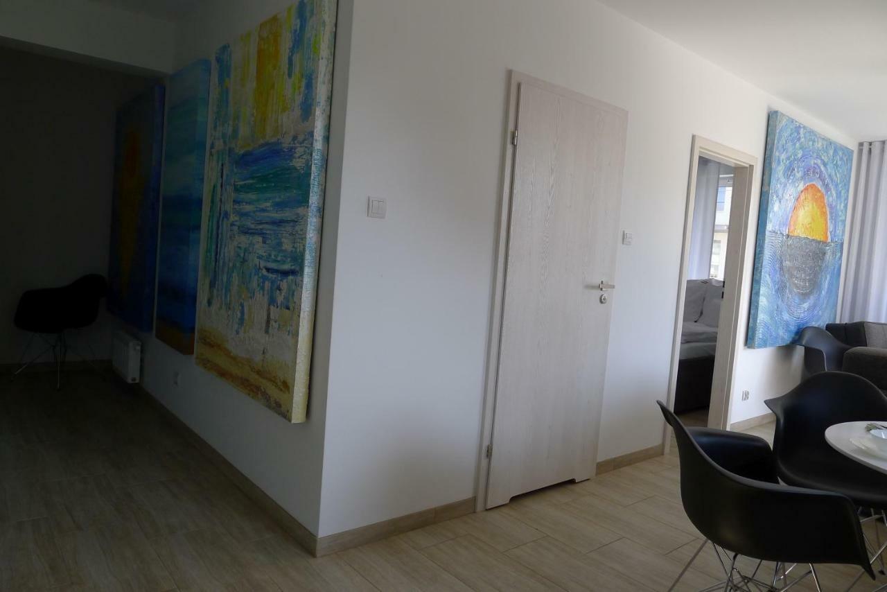 Impresja 42 Apartament Z Garazem Kołobrzeg Exteriör bild