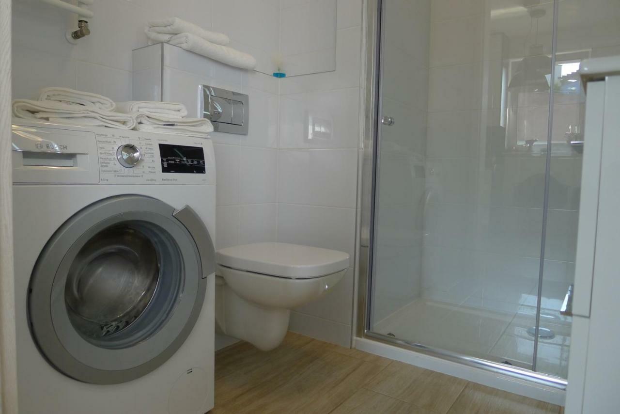 Impresja 42 Apartament Z Garazem Kołobrzeg Exteriör bild