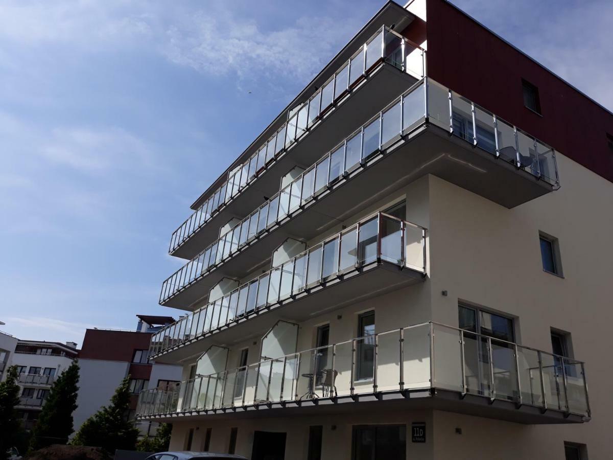 Impresja 42 Apartament Z Garazem Kołobrzeg Exteriör bild