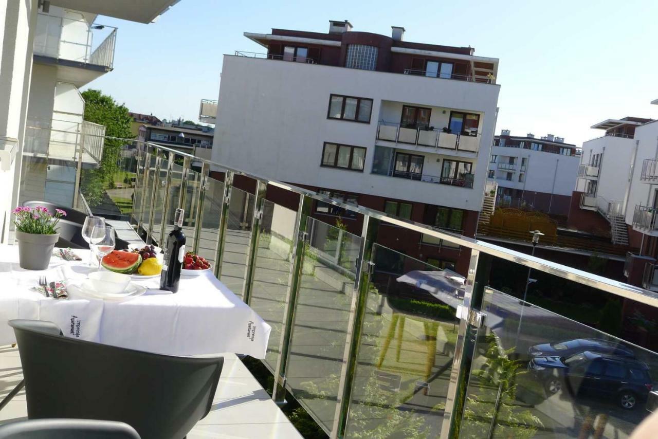Impresja 42 Apartament Z Garazem Kołobrzeg Exteriör bild