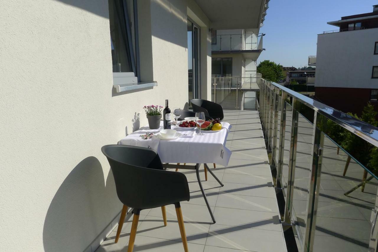 Impresja 42 Apartament Z Garazem Kołobrzeg Exteriör bild