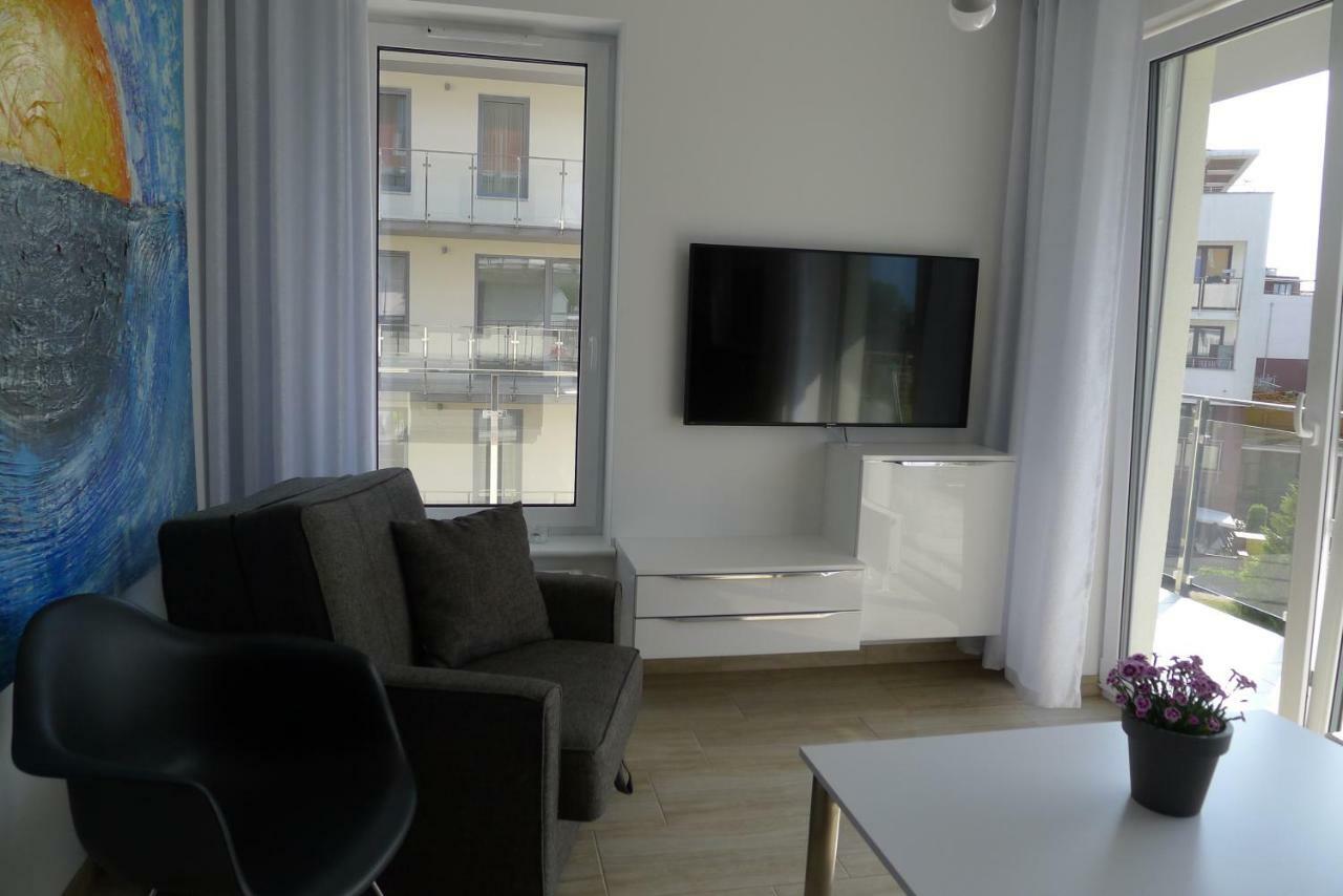 Impresja 42 Apartament Z Garazem Kołobrzeg Exteriör bild